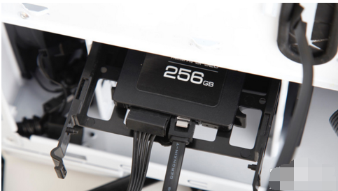 組裝臺(tái)式電腦