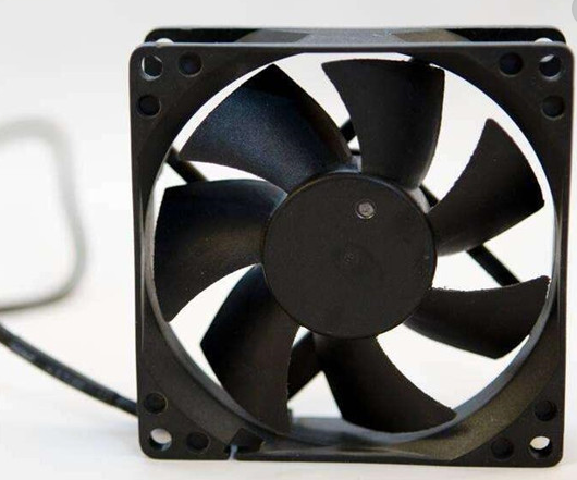 電腦風扇不轉(zhuǎn)