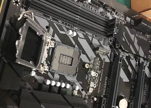 如何組裝臺式電腦