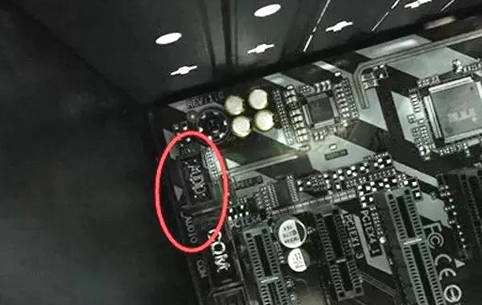 如何組裝臺式電腦