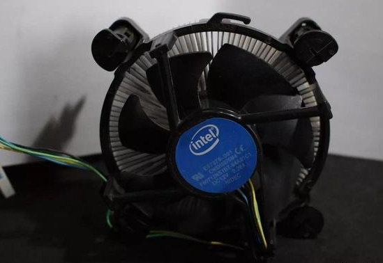 電腦組裝教程圖解