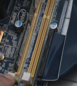 電腦藍(lán)屏開(kāi)不了機(jī)