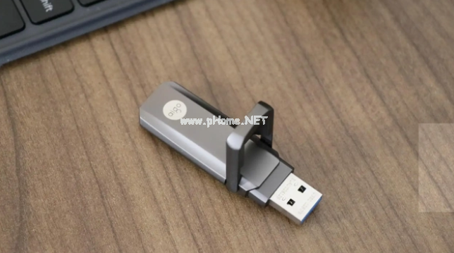 電腦為什么u盤插上沒反應