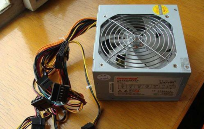 電腦為什么會自動關(guān)機