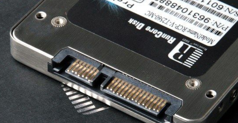 接口SSD